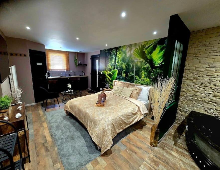 Appartement Chambre Cosy - Jacuzzi - Little Room Vendôme Esterno foto